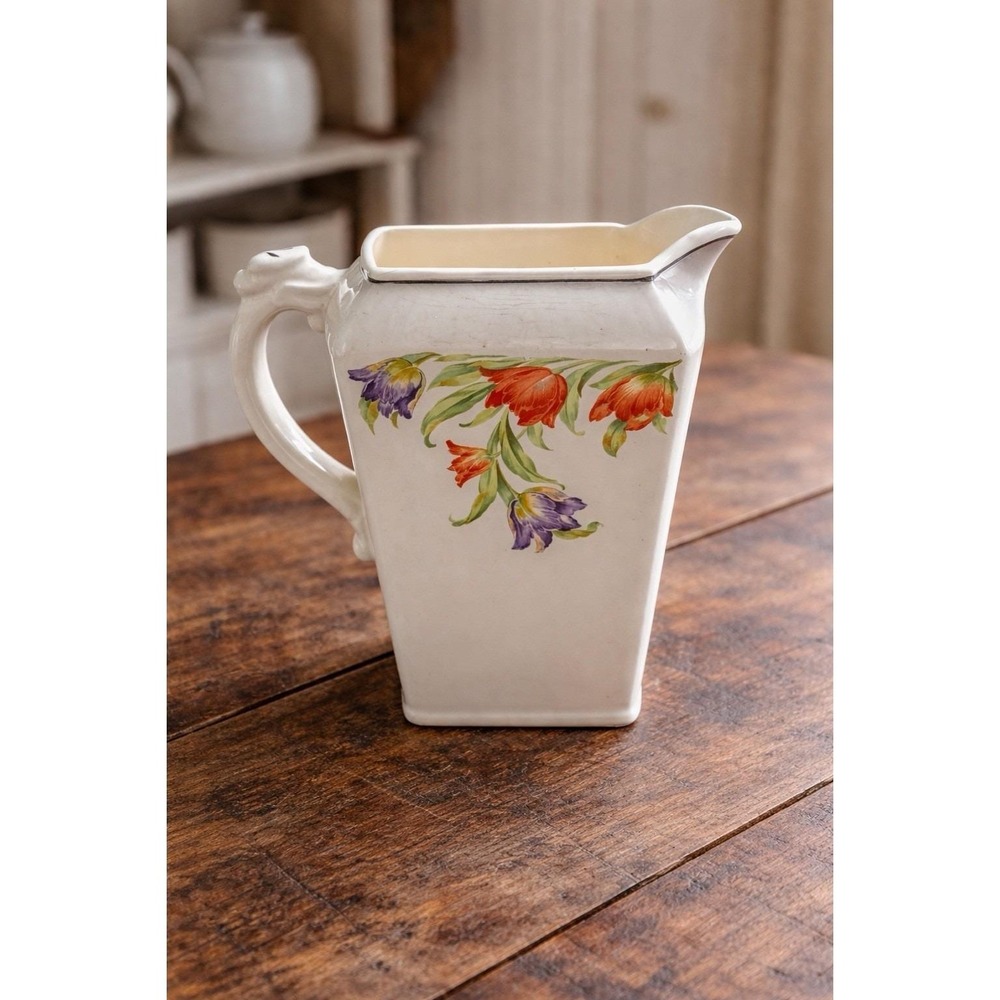 Vintage Hotozen Floral Pitcher Tulip Design Figural‎ Handle 8.5" USA Farmhouse